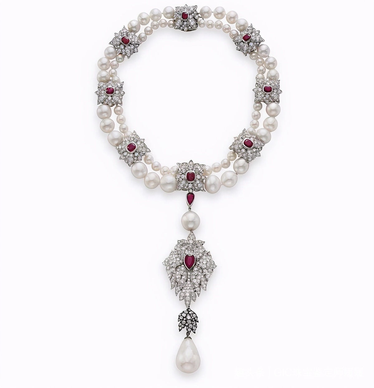 当人类邂逅美丽的珍珠，它耀眼的存在，引发背后无数个传奇的故事