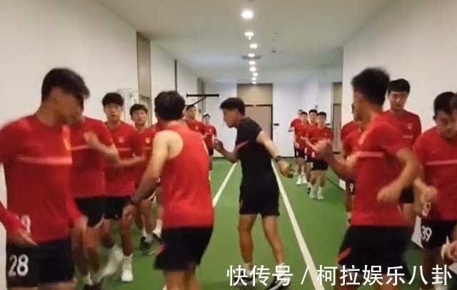 中国足球|35岁前国脚:踢球这么多年,真没见过中国足球现在这种情况!