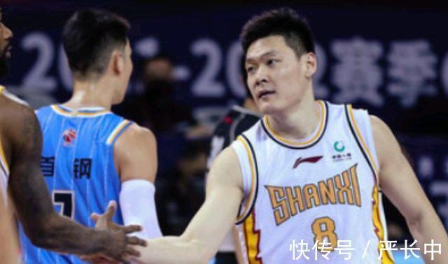 范子铭|20分狂胜!翟晓川范子铭21+14+7,张宁8中3,林书豪20+6泪目发声