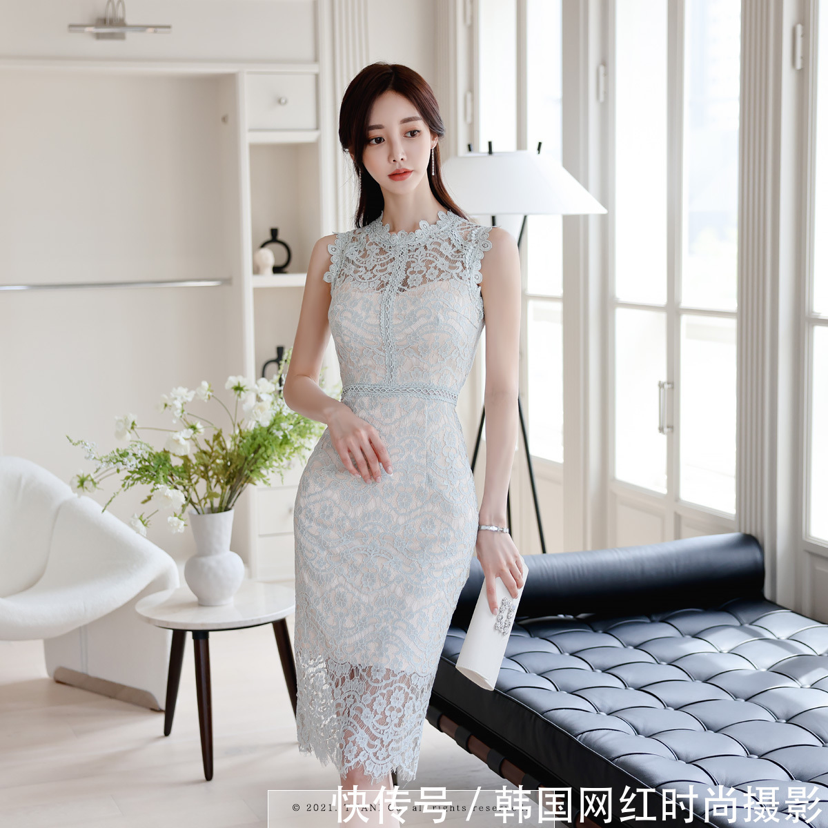 高跟鞋|女神孙允珠高清时尚搭配:薄荷色花雕连衣裙,高级的优雅美