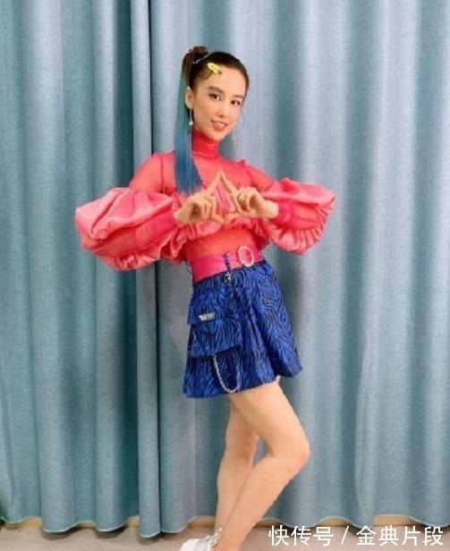 《浪姐》公演造型翻车黄圣依泡泡袖土掉渣,金晨穿“睡衣”表演