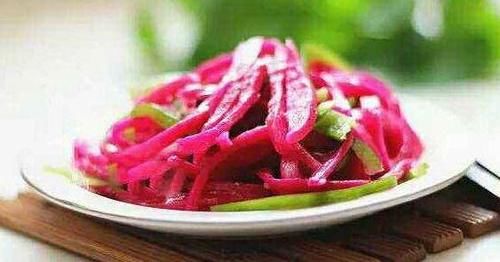 火龙果皮|女人爱美，常吃3种食物，润肤美容，延缓衰老，早吃早受益