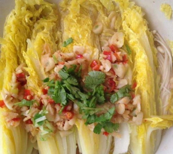 美食优选:秘汁娃娃菜,大盘鸡,辣子肥肠,椒盐排骨的做法