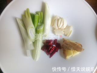 3g|鸡爪一旦这么做,几锅都不够吃,朋友吃了说再也不用到外面买了