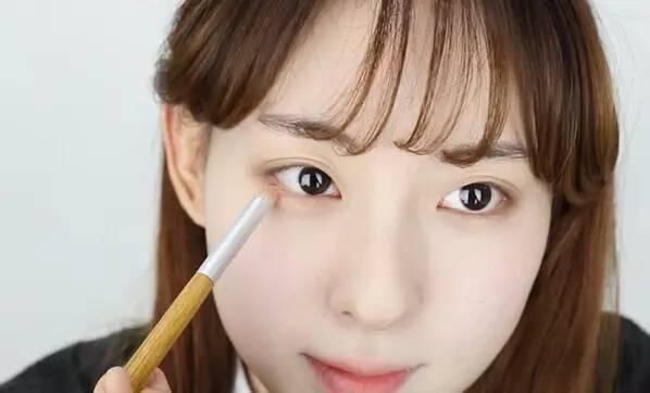 step|化了这个“学生妆”,再也没人叫你阿姨了!