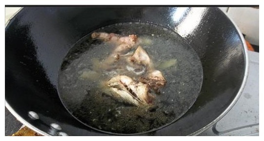 鱼头豆腐汤的做法,多加这一步,汤汁浓白、营养丰富