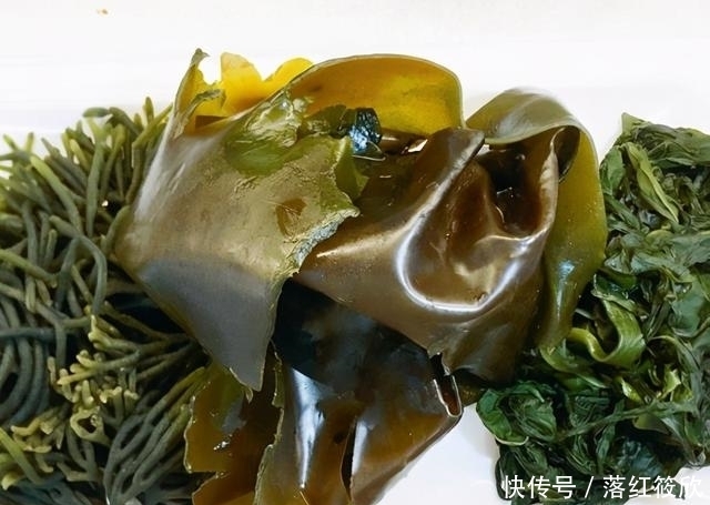 极鲜|海鲜菜想做出极鲜的味道,调味最关键,海藻海贝原汤做超鲜海鲜菜