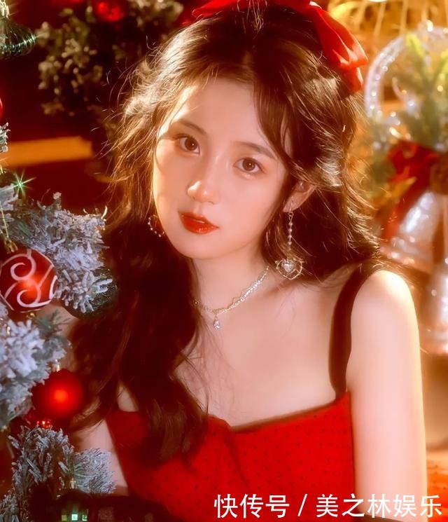 tony|别再披头散发了!这3款新年发型才够美够撩人