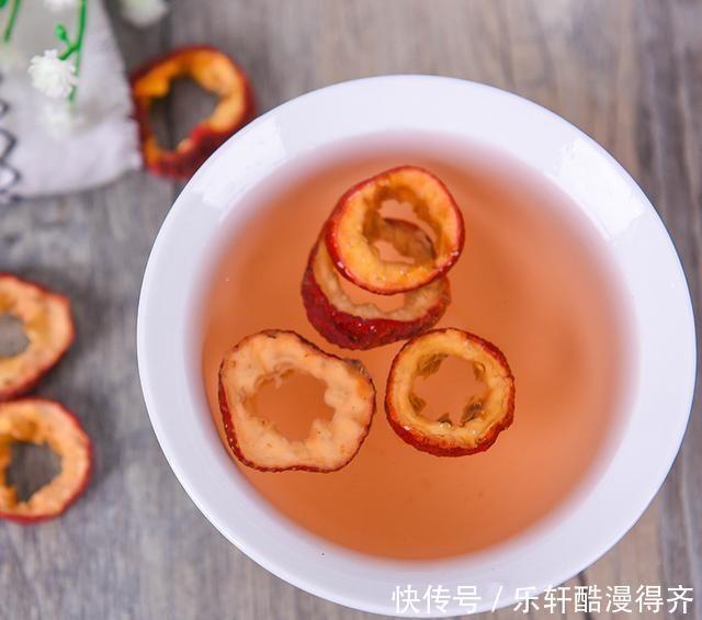 山楂|山楂怎么样泡水降血脂