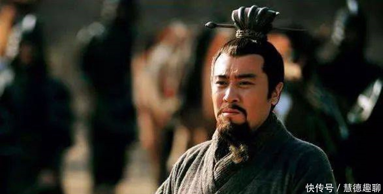 天下|他才是三国中最厉害的人,搜罗天下美人,结果被点了天灯!