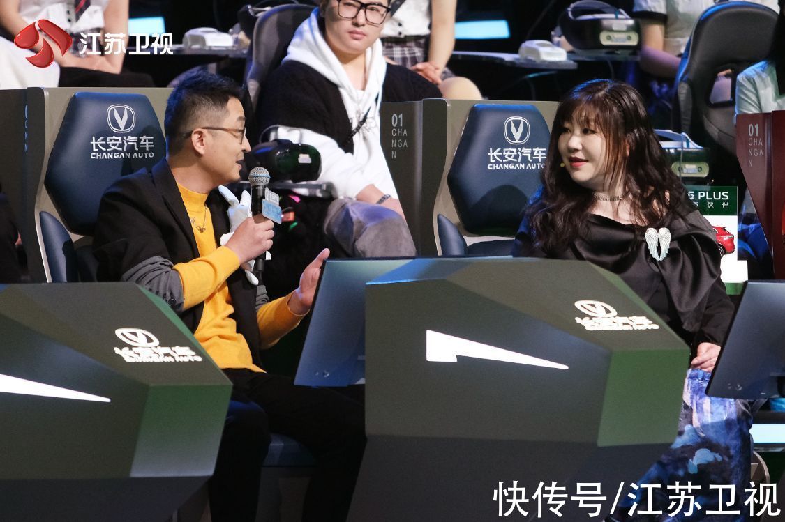 《2060》收官夜笑泪齐飞！电视鸡竟然催更周杰伦？