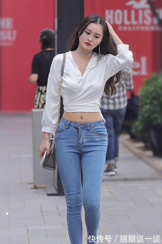 打底裤 “漏斗形”身材的打底裤美女,轻松演绎各种风格,破洞款式!