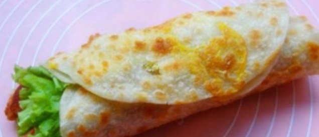 营养|鸡蛋灌饼新做法别再去外面买了,自制安全营养无添加,特简单!