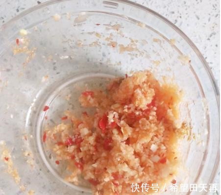 家常地三鲜做法按此方法制作,不但味道好,而且干净卫生