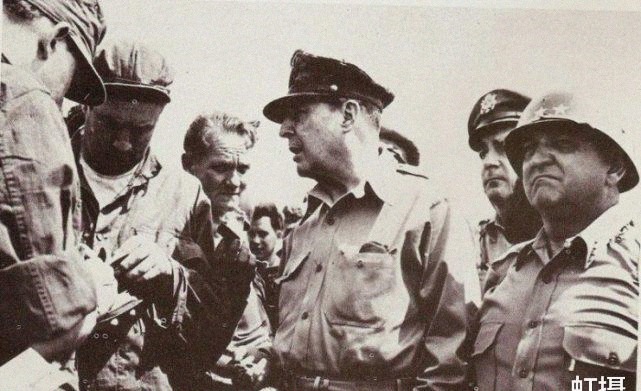 坦克|美国倒霉将军:部队被志愿军击溃,车祸死于乱军!同名坦克也翻车