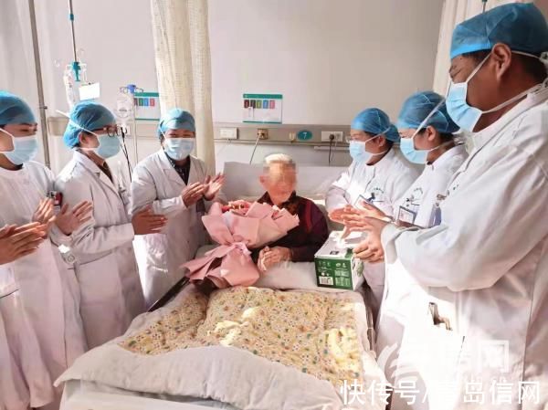 刘玉峰|93岁团宠老人病床上过生日 市中心医院北部院区医护暖人心