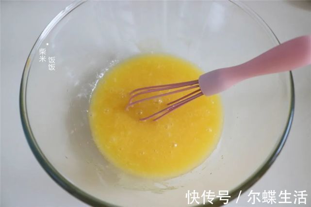 好吃|想吃桃酥不用买，普通面粉就能做，做法简单，香酥好吃