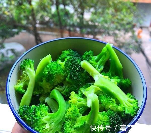 补锌|西兰花和此菜一起，孩子要多吃，补钙补锌身体棒，比喝牛奶好