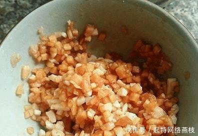  做法|肉末鸡蛋卷的做法