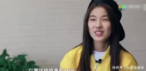 刘思琪16岁靠妈妈喂饭,花钱没概念出门6个保镖,今成设计师