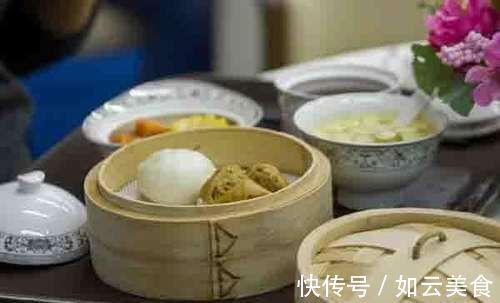 肥肉|老年痴呆是“吃”出来的?提醒:3样食物,年过50岁的人要少吃