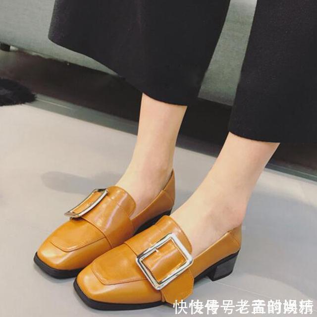 鞋子 方头粗跟鞋,穿着舒服走路更加稳固不崴脚