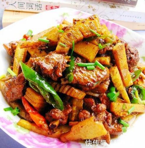 很适合春季吃的美食,食材简单很好做,鲜美可口很下饭