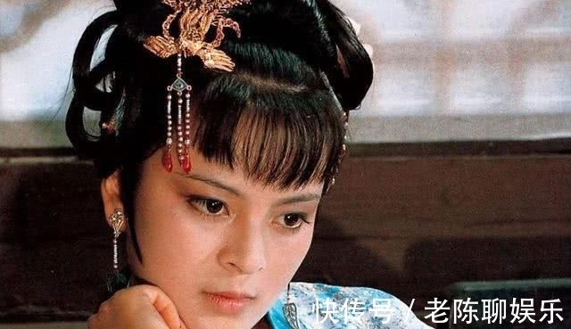 邢夫人|红楼梦：探春为什么敢扇王善保家的一记耳光？探春很让人心疼！