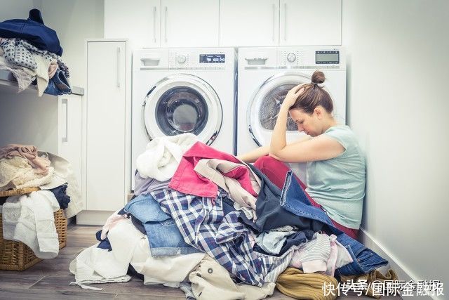 衣二三，说再见