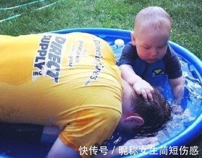 |搞笑图片幽默段子笑话： 哈哈哈，蛋白还能与蛋黄分离呀