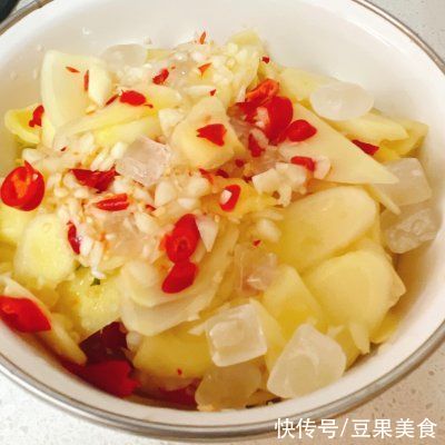 冰糖|学会这道味蕾享受，唇齿留香的剁椒姜。，想低调都不行