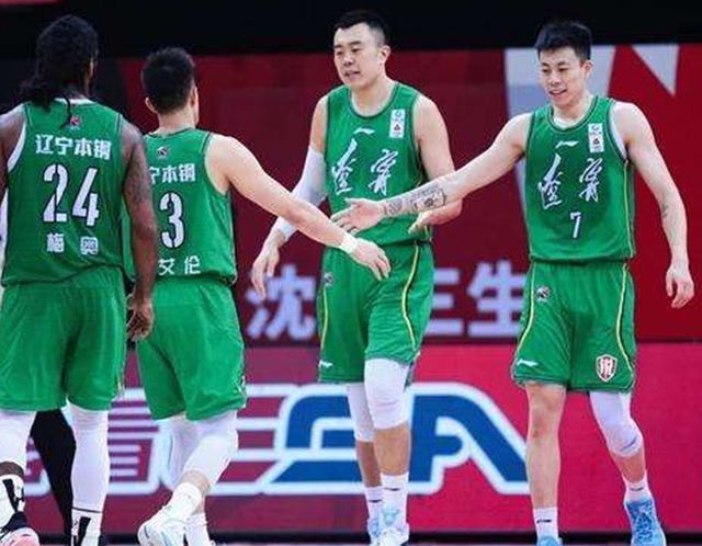 吉林男篮|强心剂!CBA夺冠热门大战前造利好,是球迷熟悉的样子,硬刚榜一