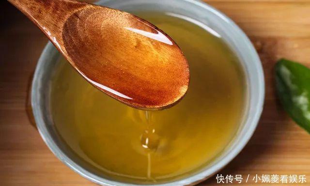 福音|牛奶加上常见的“它”敷脸,不出15天淡斑又嫩肤,色斑妹子的福音