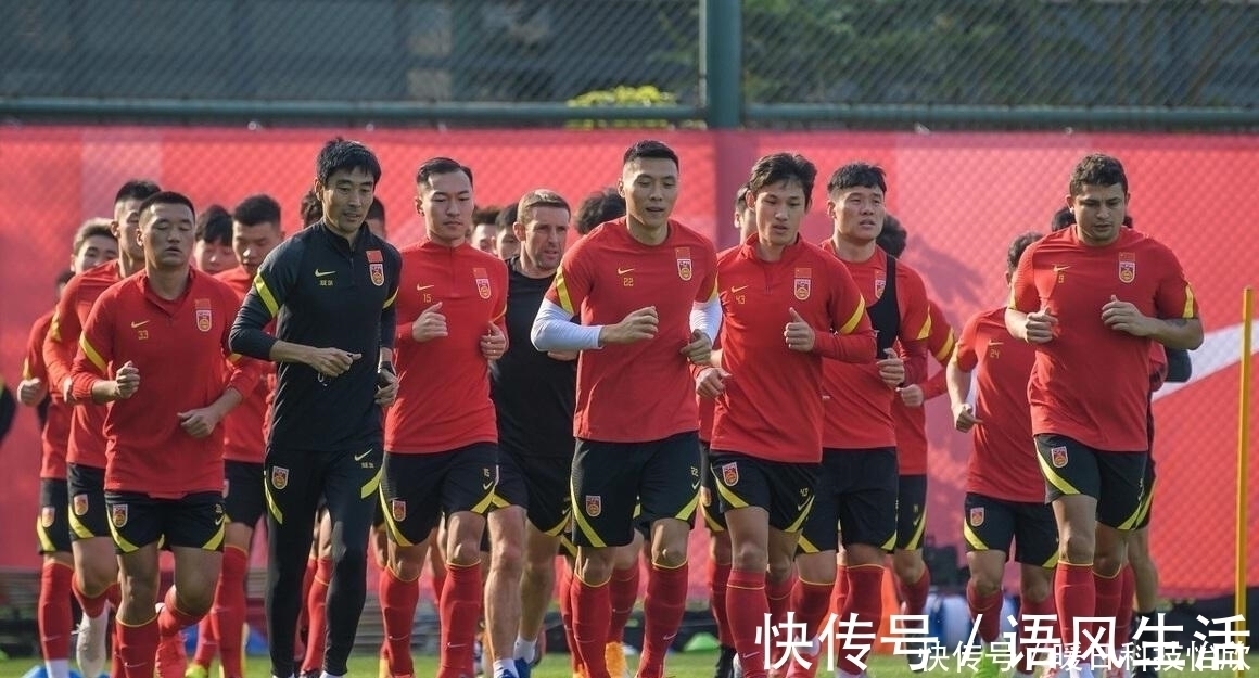 集训队|还记得3年前组建的55人国足集训队吗?如今只剩3人还在铁家军!