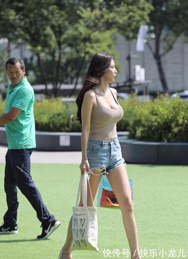 打底裤 个性独特的打底裤穿出别样清新感,活力十足又减龄,突显档次