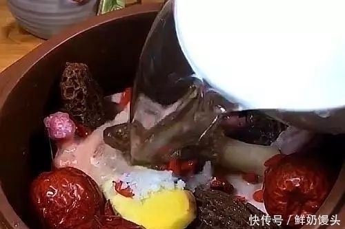 常吃|夏天流汗多要常吃这肉,一年四季不闹病,比牛肉便宜,比羊肉滋补