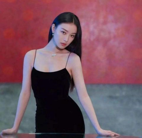 脸上有这4个特征的女生，说明你是“高级脸”，越看越好看的类型