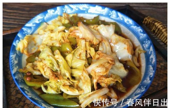 搭配|立秋后，2样蔬菜一起炒，香辣下饭，搭配馒头米饭真香