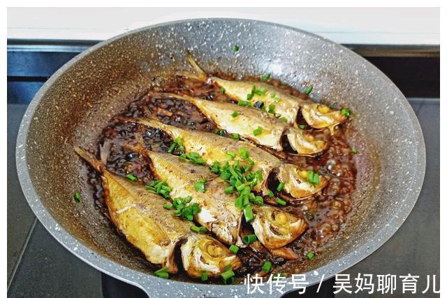 带鱼|入秋后,不管有钱没钱,多吃这4种海鱼,营养极高,孩子要多吃