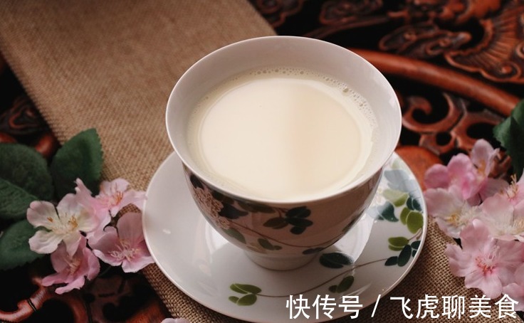 知识|夏天到了，吃莲子和百合有什么用？教你1个简单做法，涨知识了