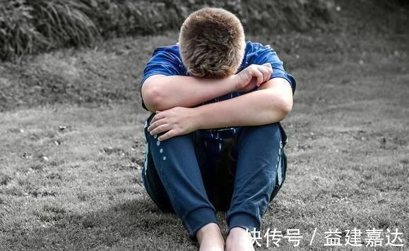 社交|宝宝被欺负后,妈妈的做法,教会了孩子用“智慧”社交处世