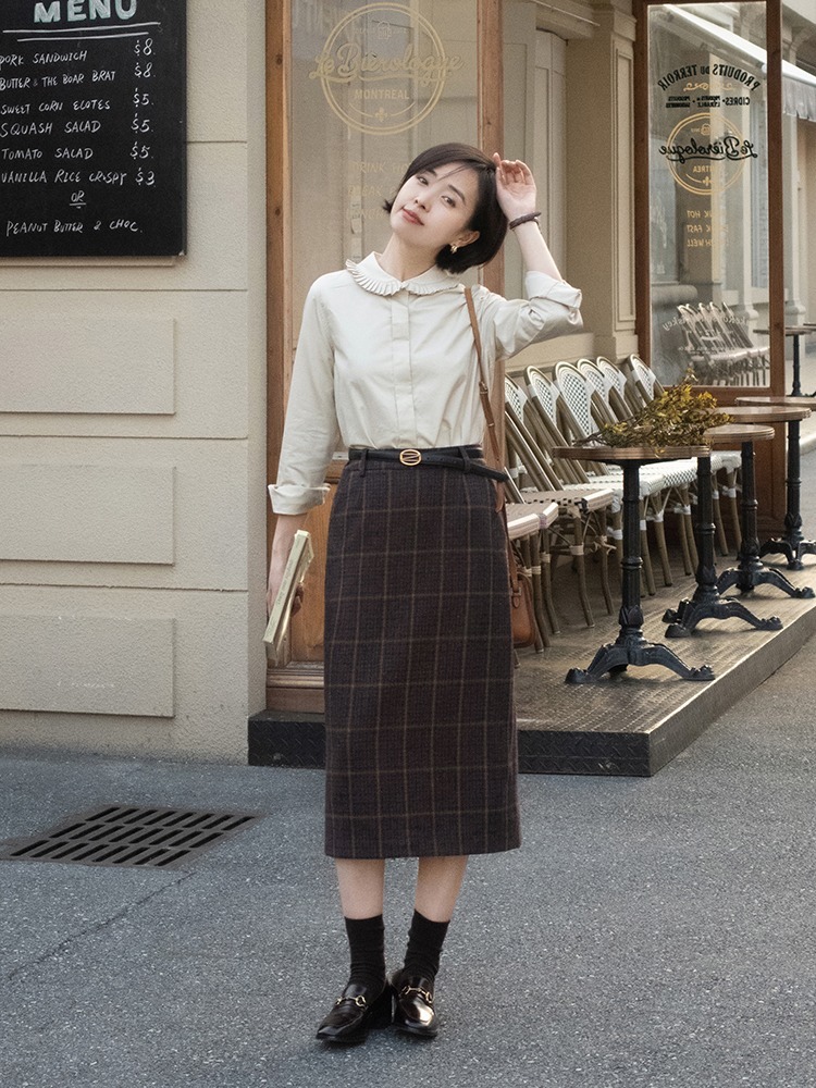 时髦|不管穿大衣还是针织衫,下半身尽量搭“格纹裙”,复古时髦还显瘦