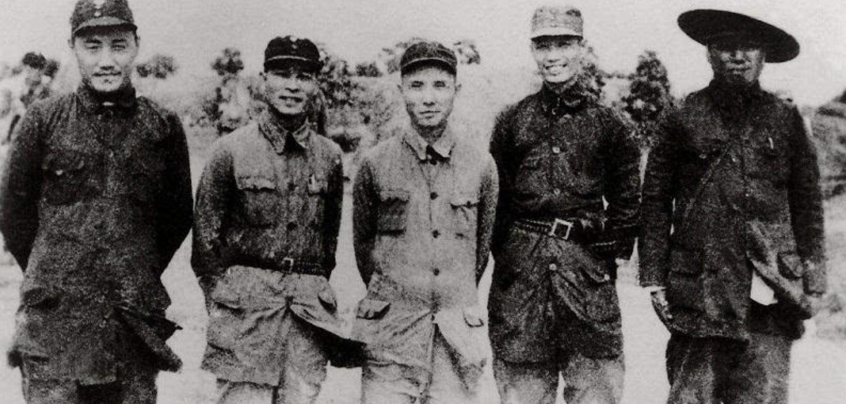 伙夫|少奇同志去新四军当政委,战士们却说:新四军来了位大厨师