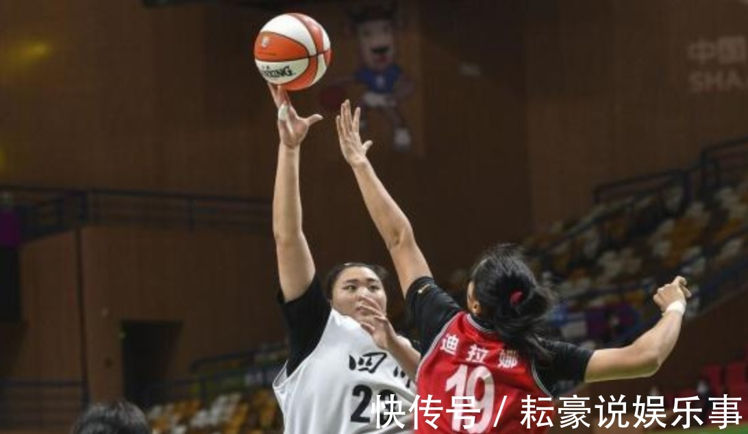 刘禹彤|39分15板!中国女篮又一巨无霸,260斤统治篮下,比周琦还重70斤