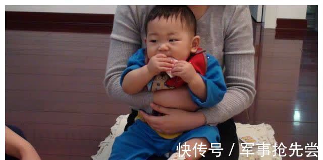 姥爷|过年去姥姥家还是奶奶家?听听孩子的回答,很现实也很清醒