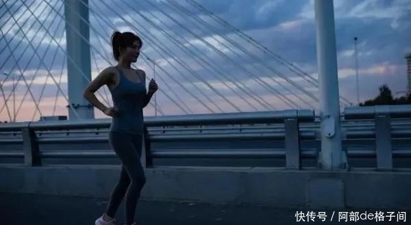 热身|坚持跑步的好处有哪些?科学跑步,要注意什么?现在就逐个分析