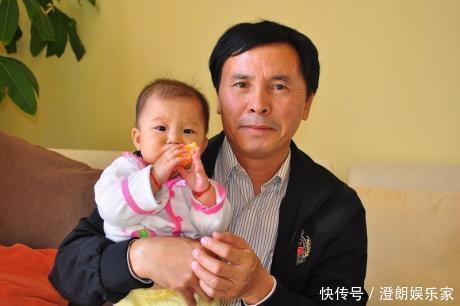 孩子|吃一次等于吃6个塑料袋,医生父母从来不让孩子吃,不长个不发育