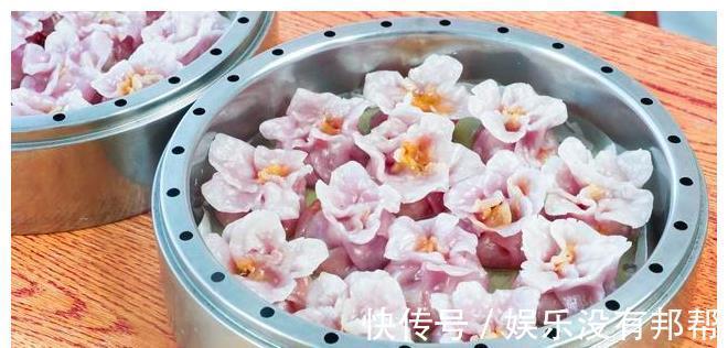 柠檬汁|紫甘蓝居然可以这样吃，不用炒不凉拌，营养又美味，孩子点名要吃