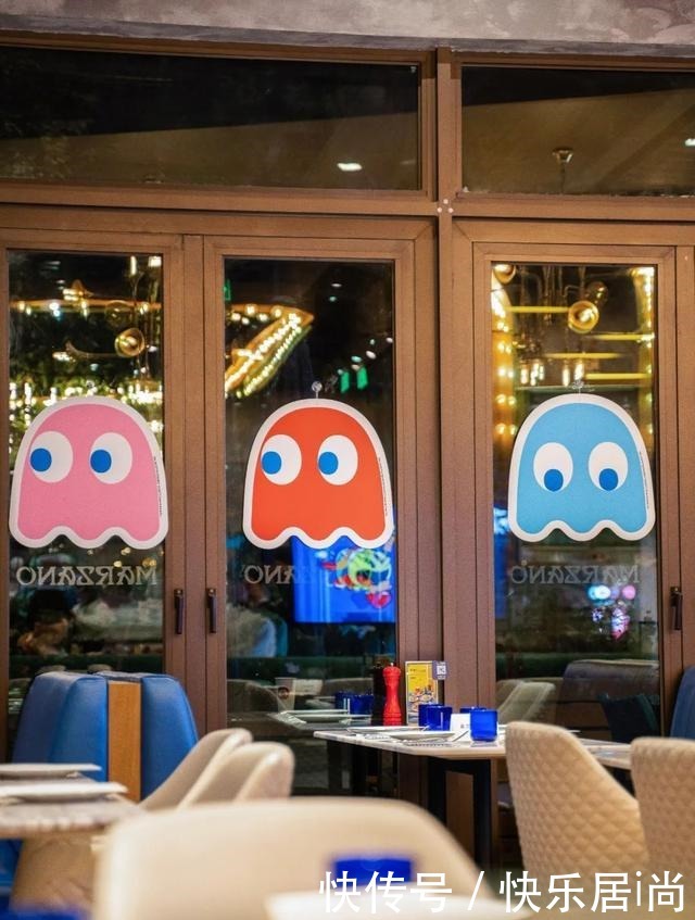 吃豆人|缺了角的比萨,凭啥这么火