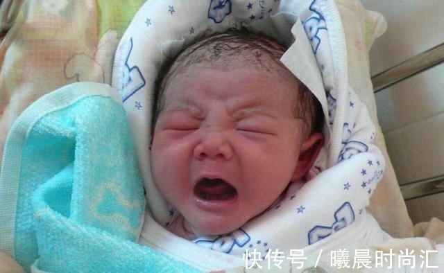 宝妈|怀孕38周,胎儿突然不动了,紧急剖腹产一瞧,医护人员直接懵了